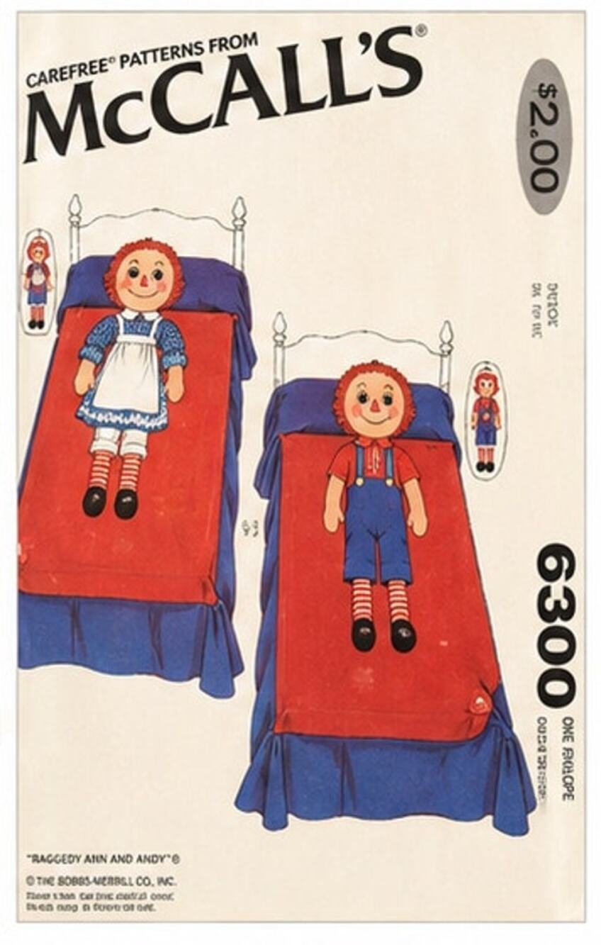 Vrg 70's McCall's 6300 RAGGEDY ANN & ANDY Appliques Twin Quilt & Pillow Pattern
